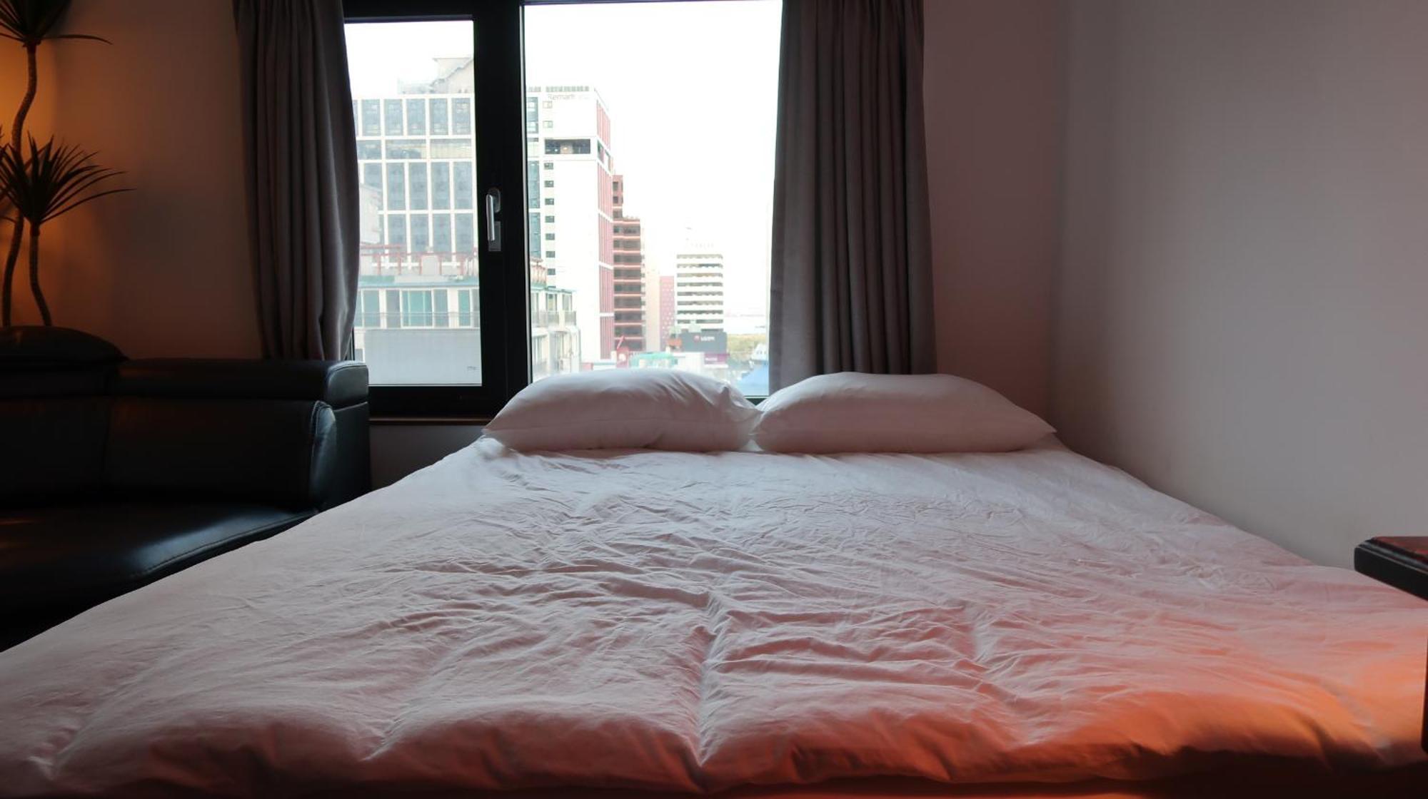 Catnap Guesthouse Busan Bagian luar foto